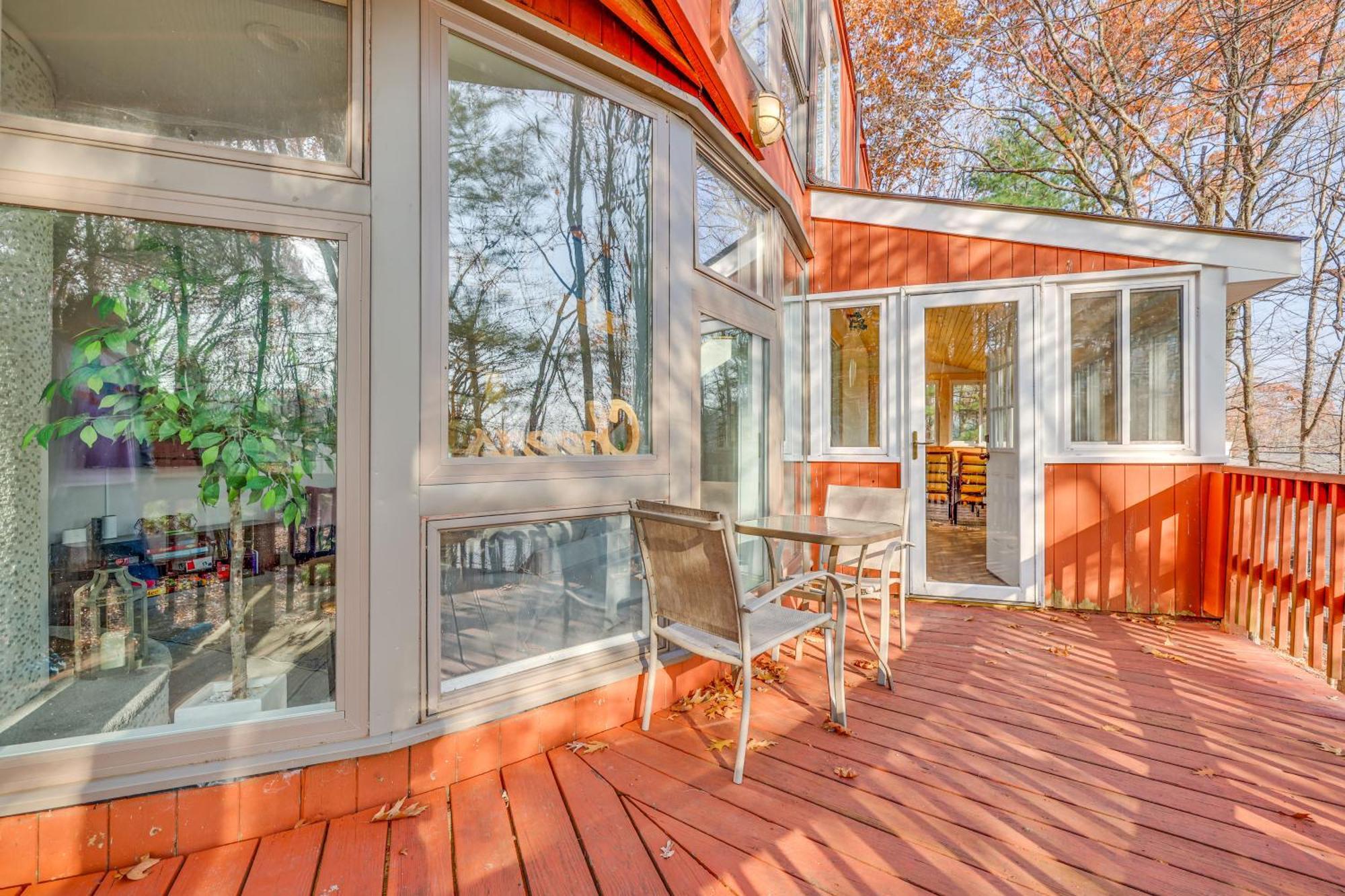 Unique Roundhouse: Hot Tub-Game Room-Firepit&More! Bushkill Exterior foto