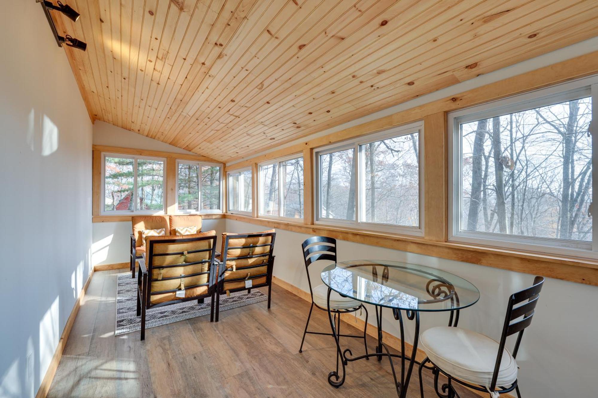 Unique Roundhouse: Hot Tub-Game Room-Firepit&More! Bushkill Exterior foto